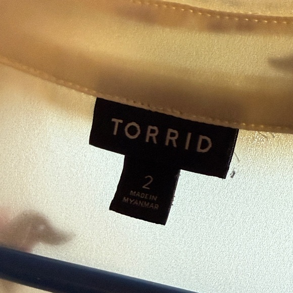 Torrid Cream lightweight button up Top with Playful Dachshund Print - Picture 2 of 6